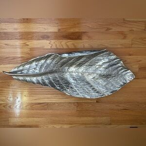 House of Hampton Dmitrijs Aluminum Leaf Tray - Brand New